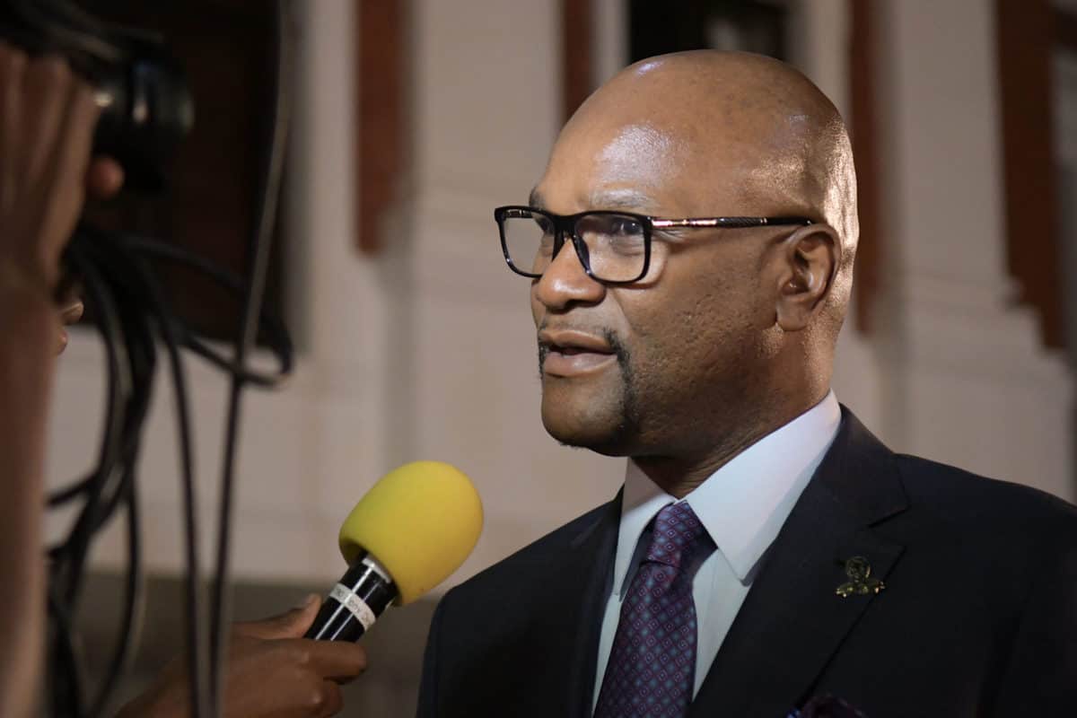 Nathi Mthetwa dies at 58 in France. (Kaya News)